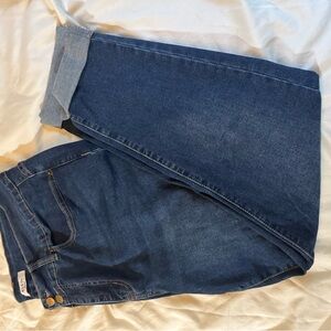 Plus Size Women Jeans - Blue Jeans Size 18- BLEU Brand jeans - straight cut